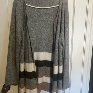 Elegant Gray Striped Women's Cardigan